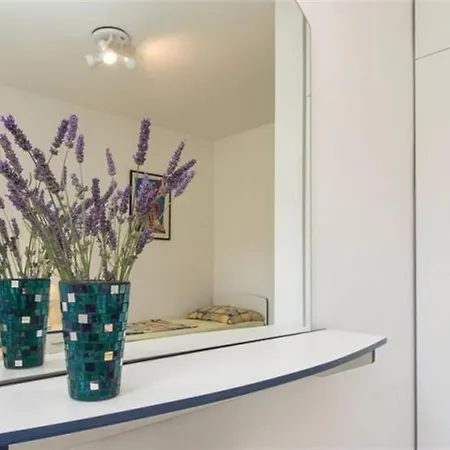 Apartment Apartman Renata Sutivan
